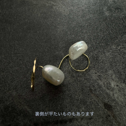 k18YG》弧arc〜淡水パールピアス(槌目模様) Jojuly saturn