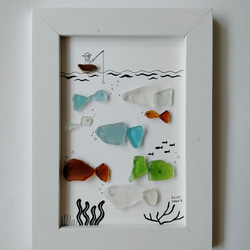 シーグラスアート　くまさん魚釣り　梅雨　hirokopon様　ハンドメイド friends of the sea ちょっとずつ違う お魚ちゃんたち わかり
