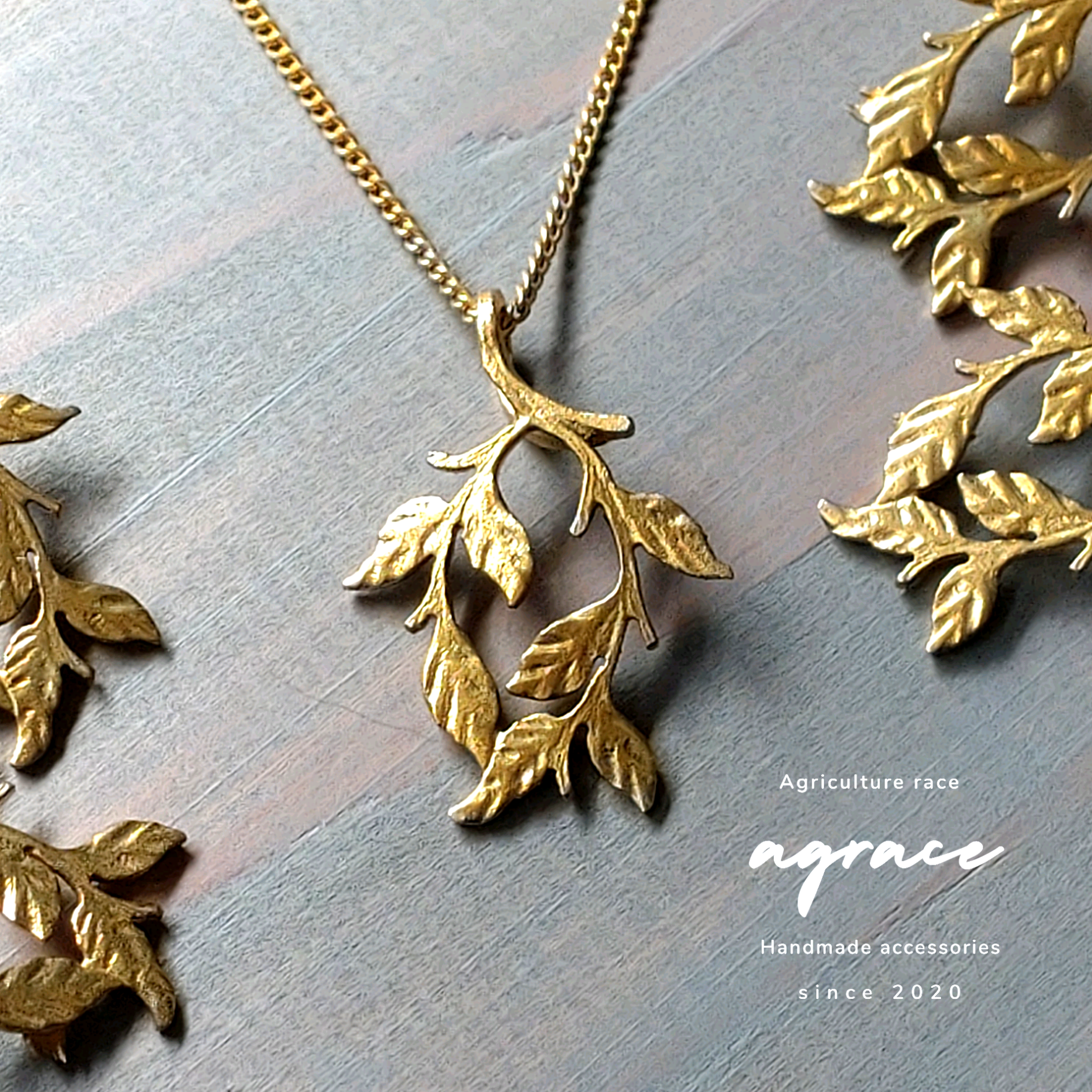 木の葉の記憶｜アンティーク風 真鍮リーフネックレス 4,464円