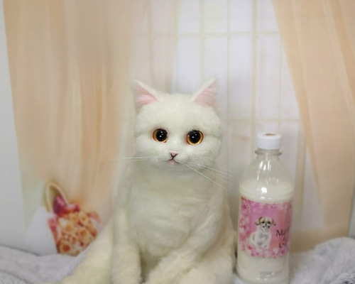 ☆羊毛フェルト白マンチカン☆ 猫 ハンドメイド ねこ ネコ フェルト猫