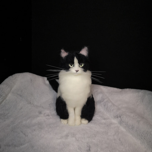 KURIMARU】羊毛フェルト 猫ブローチ 可愛いこの子 親子猫(羊毛