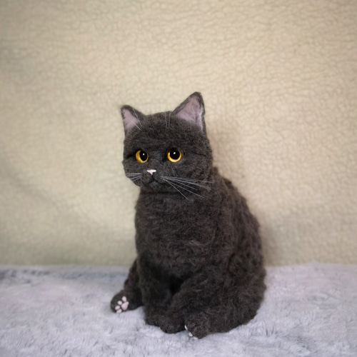 羊毛フェルト猫
