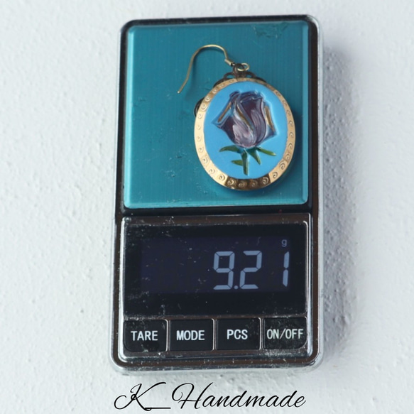 チェコガラスボタンパープルローズのネックレス 7枚目の画像
