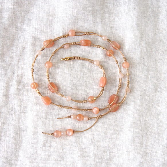 Spangled Necklace（オレンジムーンストーン） 4枚目の画像