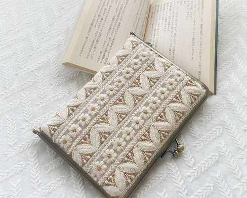 お問い合わせ・オーダー受付ページ　ハンドメイド　ブックカバー　手刺繍 bce2c2f6671cc9cb2810f642272e2c