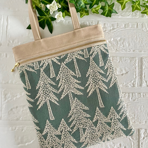 ミナペルホネンエッグバッグland theater