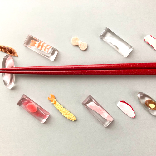 寿司モチーフ 箸置き　 2個セット寿司ネタ　激レア　プレゼントにも Amazon｜サンアート おもしろ食器 「 お寿司 」 箸置き 3個