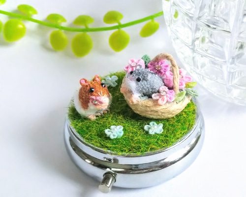 3D仲良しジャンガリアンハムスターちゃんとゴールデンハムスターくんの