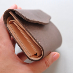 plain wallet (darkgray,brown)/オイルレザーとヌメ革のシンプルなお財布 14枚目の画像