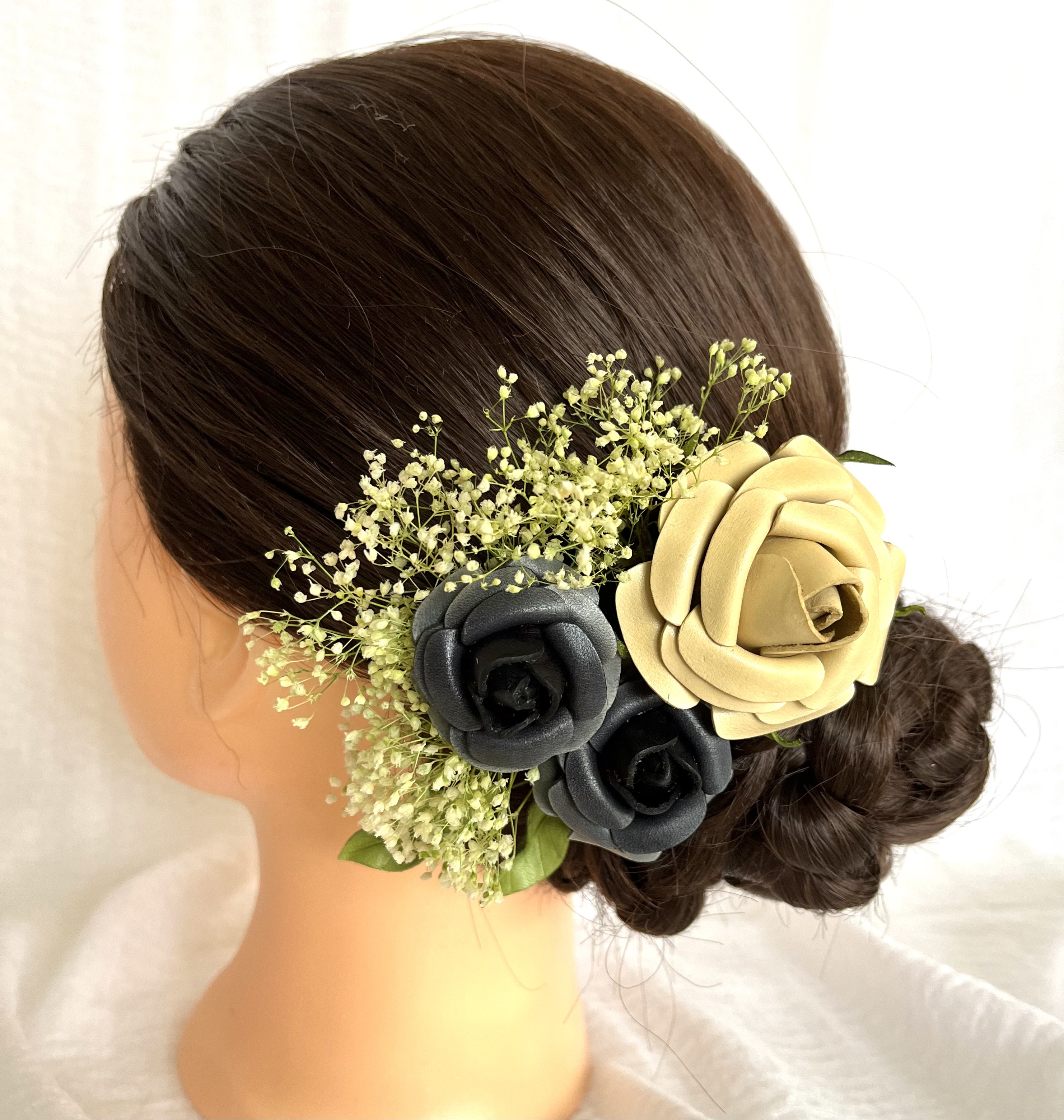 レザーで作った”薔薇の髪飾り”MK-010 4,050円