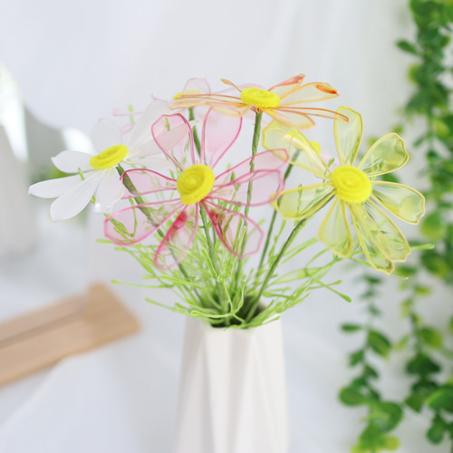 2024年製 新品】 秋桜とダリアの花束 アメリカンフラワー