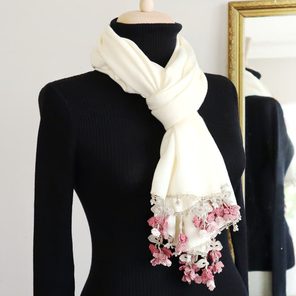 [Made to order] OYA Pashmina shawl [Flower of Wind] White 第4張的照片