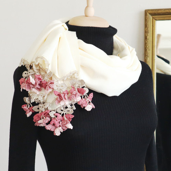 [Made to order] OYA Pashmina shawl [Flower of Wind] White 第1張的照片