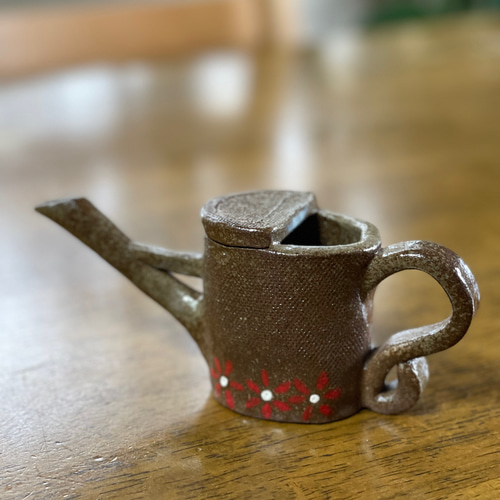 小さな可愛い注げる陶製ジョウロ その他インテリア雑貨 やよい窯 通販