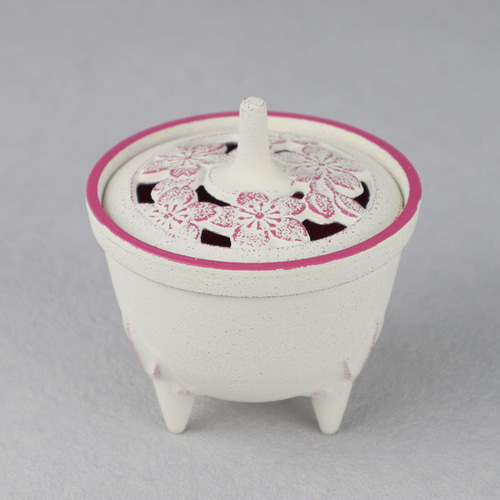 新作》岩鋳 南部鉄器 四季の香炉さくら（白／ピンク） その他