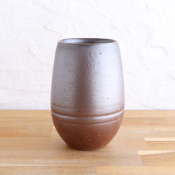 備前焼 小さな丸い一輪挿し【胡麻】【D】 【陶器・花器・花入れ