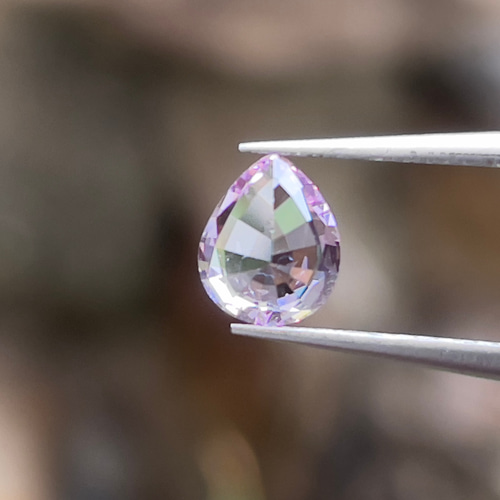 宝石ルース 『ぷっくり可愛い♡天然ピンクサファイア希少