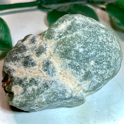 ★特別ご提供★手放すサポーター☆【プレナイト『葡萄石』7mmラウンド連】❤ ☆特別ご提供☆手放すサポーター☆【プレナイト『葡萄石』7mmラウンド