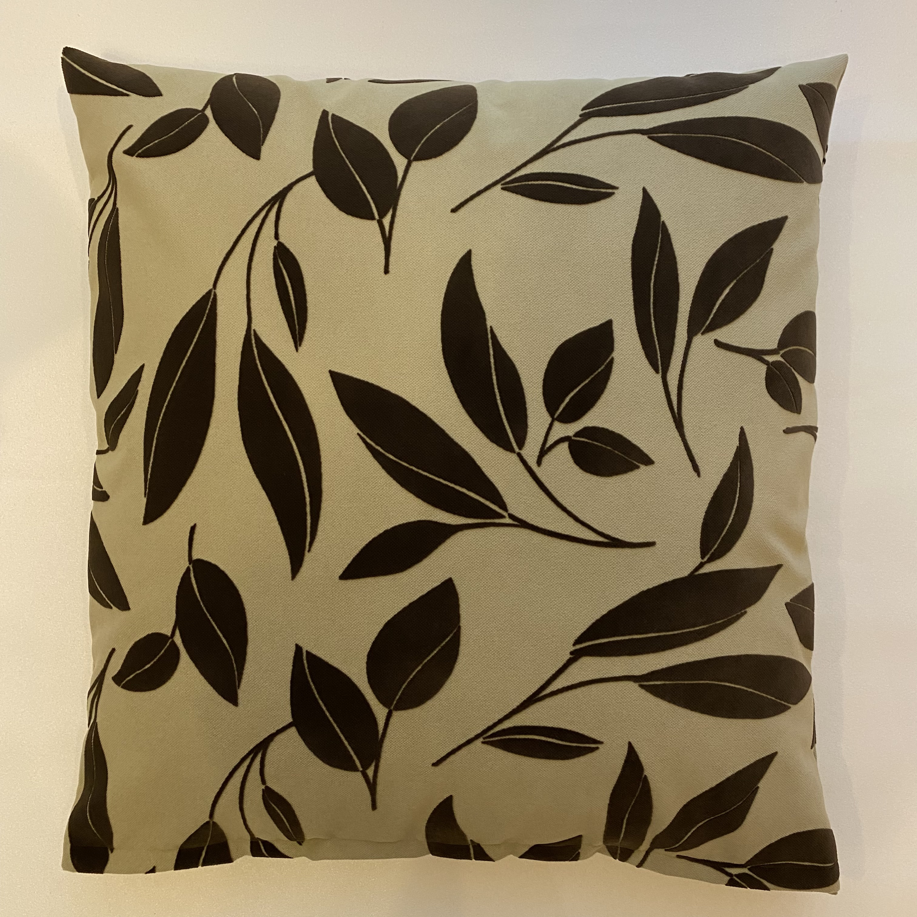 座布団カバー【カーキリーフ】5枚　ハンドメイド 座布団カバー【カーキリーフ】5枚　ハンドメイド