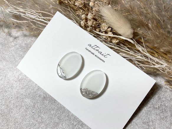 376 マット ホワイト　花びら　スティック　ピアス　イヤリング　ハンドメイド MY mama 花びら パーツ 約25mm×23mm 20枚セット 全4色
