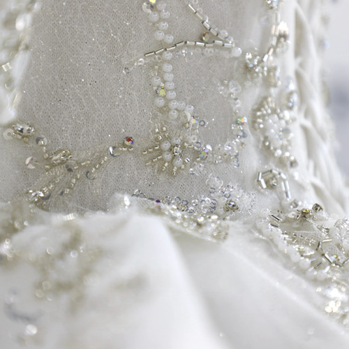 高級 ウエディングドレス オーダーメイド ハンドメイド キラキラ