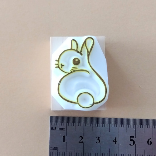 消しゴムはんこ No.146 ハッピーなうさぎちゃん 消しゴムはんこ thank