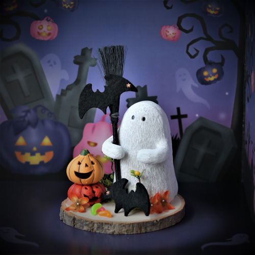 ハンドメイド❣️ハロウィンアレンジ❣️お化け、キャンディ、バラ、カボチャ❁⃘*.゜ ハンドメイド❣️ハロウィンアレンジ❣️お化け、キャンディ、バラ