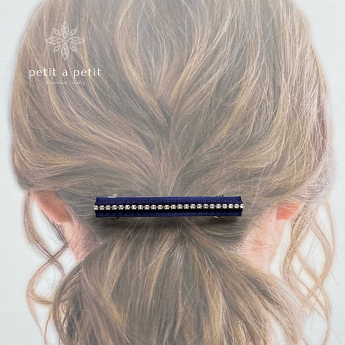 専用Swarovskiバレッタ‼️人気シリーズ スワロフスキー®︎ バレッタ Ligne 木馬リボン ベルベット *3色からお