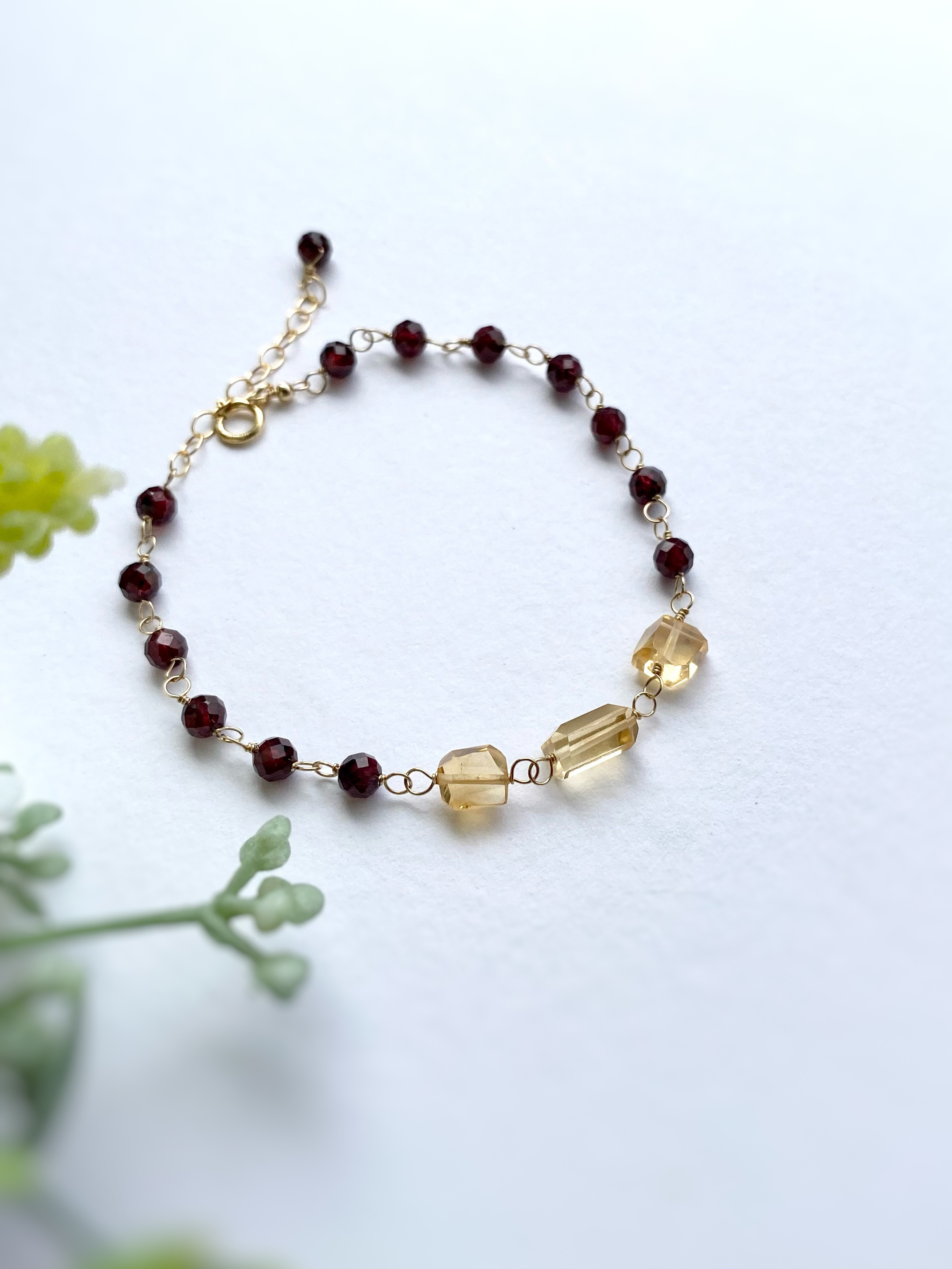 夜会 シトリンとモザンビークガーネットのブレスレット 14kgf/sv925 黄水晶 柘榴石