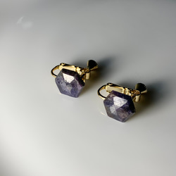 SALE 紫色藍寶石六邊形耳環 第1張的照片