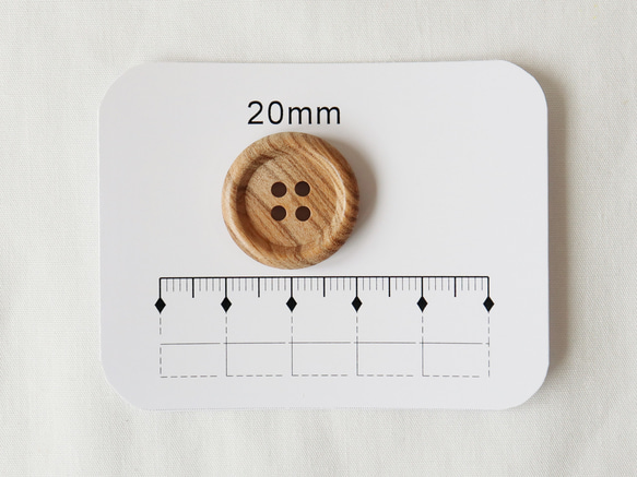 オリーブの木ボタン～定番型～　20mm　3個入り【天然素材】 7枚目の画像