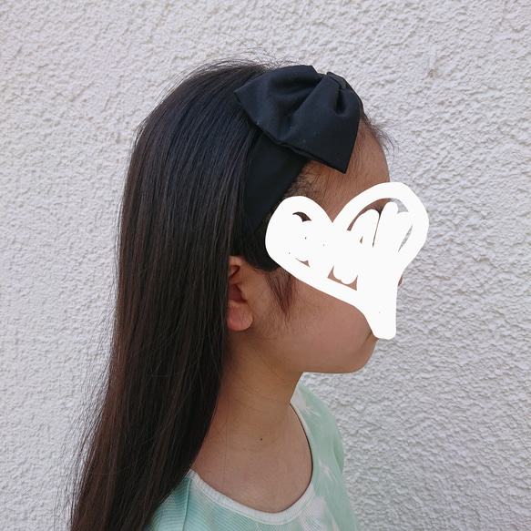 【送料無料】キッズ用 大きなリボンのかわいいヘアバンド 黒 5枚目の画像