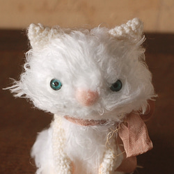 白猫ちゃん（small) 3枚目の画像