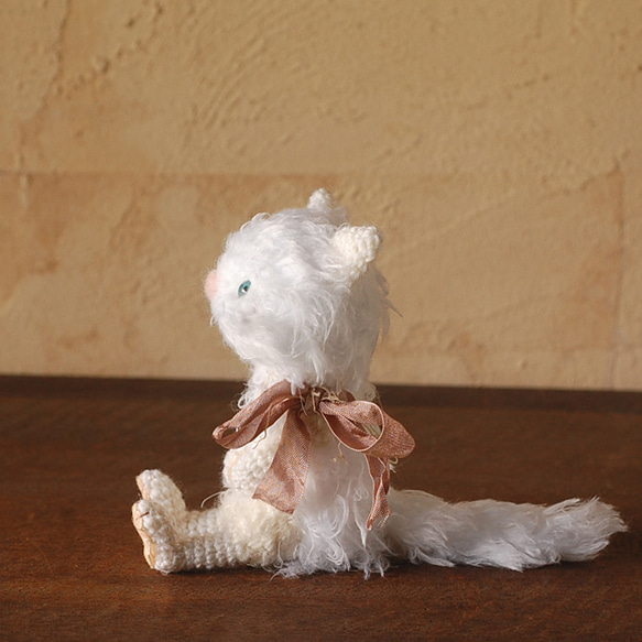 白猫ちゃん（small) 4枚目の画像