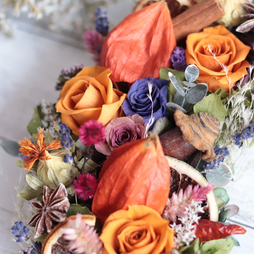 ハロウィン後も飾れる2wayリース】秋の収穫祭リース＊三日月型