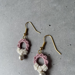 ふわふわレースの花編みピアス.イヤリング 8枚目の画像