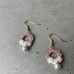 ふわふわレースの花編みピアス.イヤリング 9枚目の画像