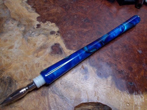 なるる様のオーダー品！ 青色のアクリルのつけペン！(丸ペン、Gペン  