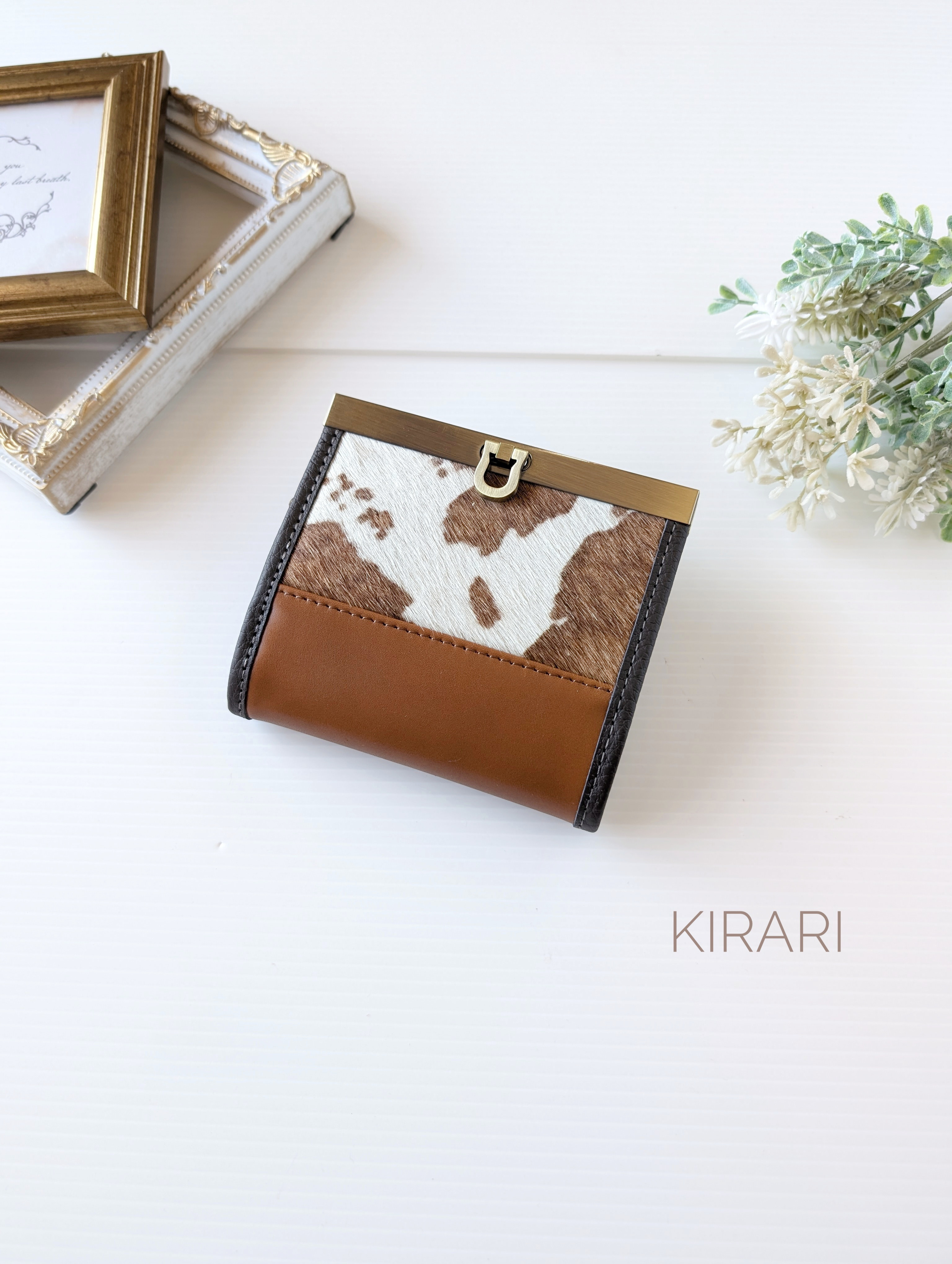 お札が折らずに入る本革ミニ財布＊ホルスタイン柄ハラコ×キャメルブラウン｜直線口金・コンパクト財布 レザー財布