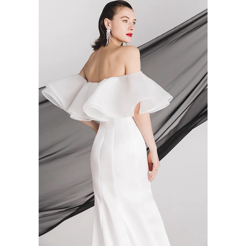 オフショルダー フリルソフトマーメイドドレス ドレス ウララ — 花嫁の