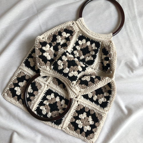 【ぽんぽこりん】ふっくらリンググラニーバッグ【M】【S】 定番カラー】レトロ可愛いグラニースクエアの持ち手リングバッグ