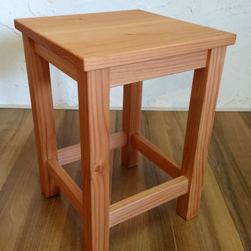 四角のいす 学校の図工室・美術室のほぞ組で丈夫 椅子（チェアー