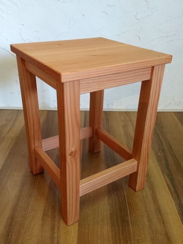 四角のいす 学校の図工室・美術室のほぞ組で丈夫 椅子（チェアー