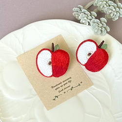mememe ハート の ブローチ ベージュレッド Heart brooches