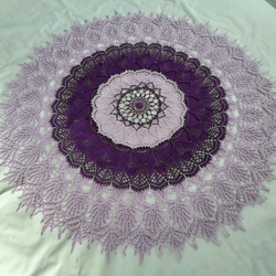 エスニック紫ハンドメイド☆レース編みドイリー約83cmお部屋の置物花瓶などに 2枚目の画像
