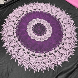 エスニック紫ハンドメイド☆レース編みドイリー約83cmお部屋の置物花瓶などに 1枚目の画像