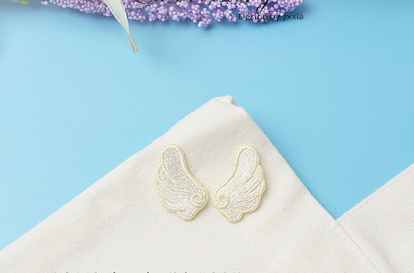 2枚入　つばさ　つばさ　翅　アイロンワッペン　刺繍アイロンワッペン　シールワッペン　天使のはね　天使の翼　ピンク 1枚目の画像