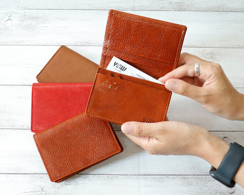 チェック柄レザー名刺入れ レンガブラウン】本革×ギンガムチェック柄裏地 オッドアイ ネコ 大容量