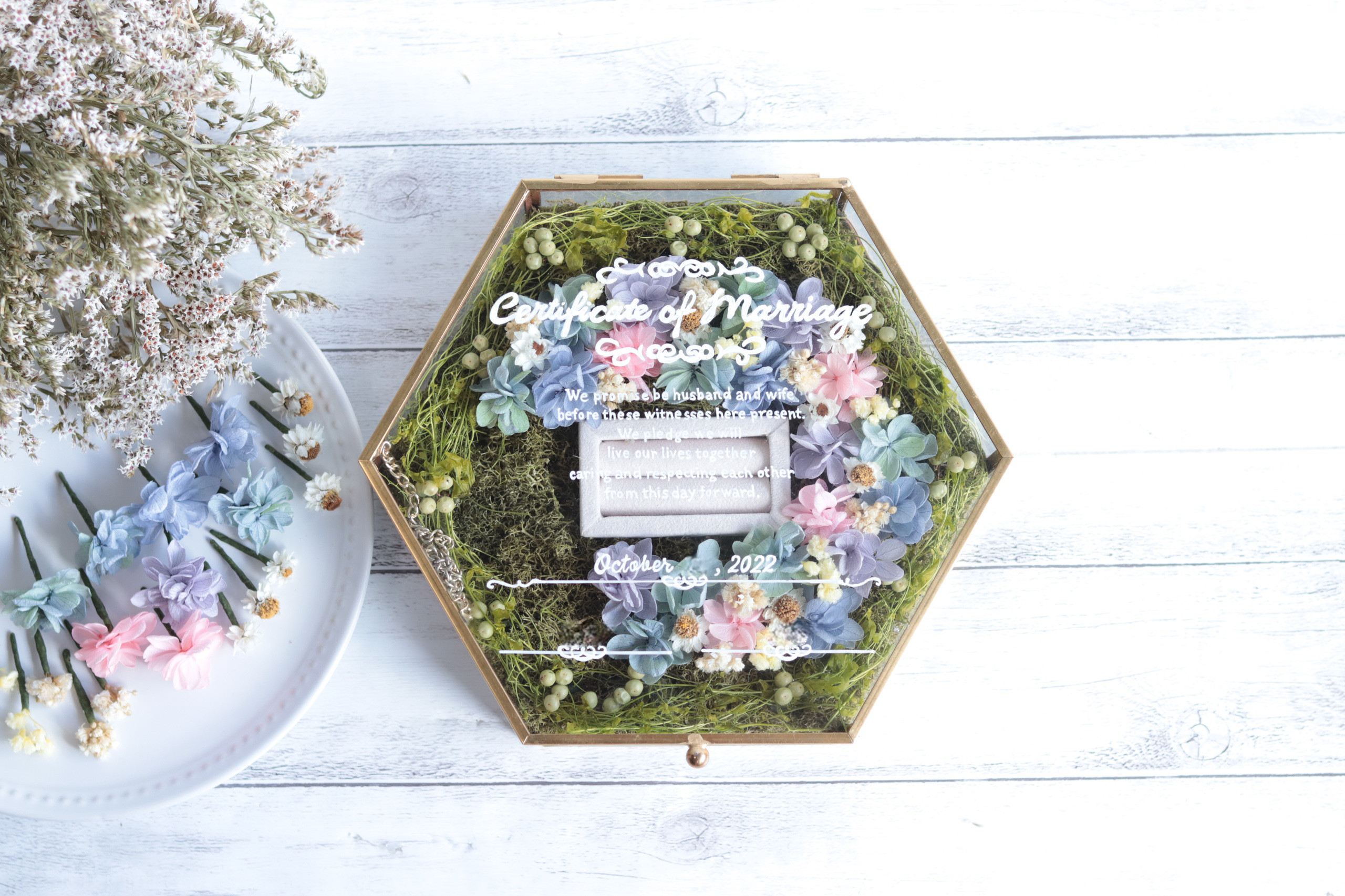【正八角形に変更中】結婚誓約書&ゲスト様参加型リングピロー“小花とナチュラルグリーン”＊大きめガラスケース