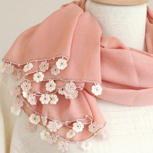 【パラスパレス】美品　ブルーストール　ピンク色フリンジ パラスパレス】美品 ブルーストール ピンク色フリンジ - メルカリ
